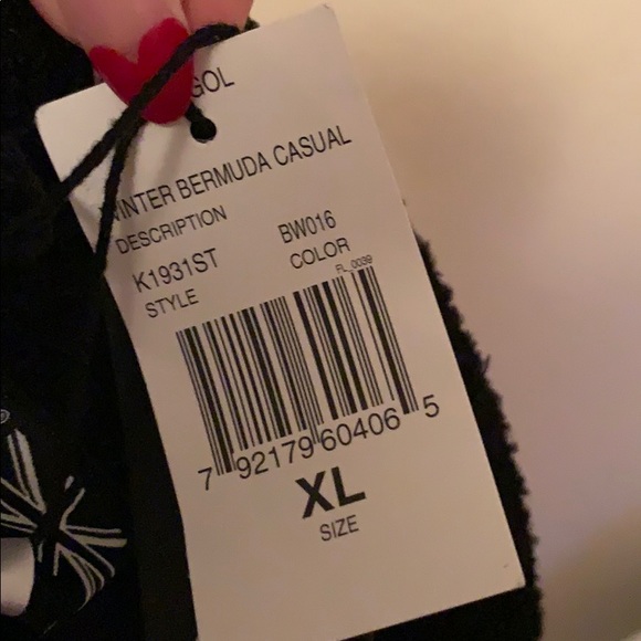 Kangol Winter Bermuda Casual Bucket Hat - Picture 8 of 9